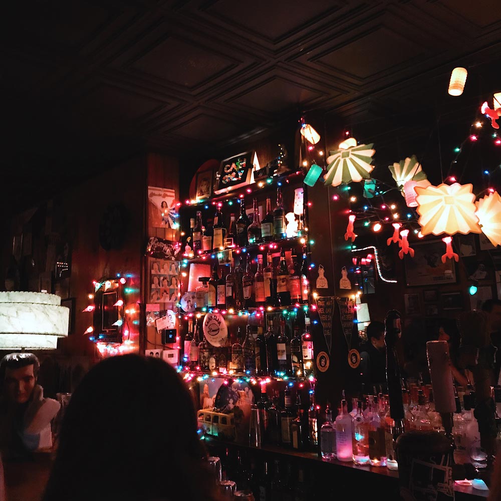 Delux Bar in Boston